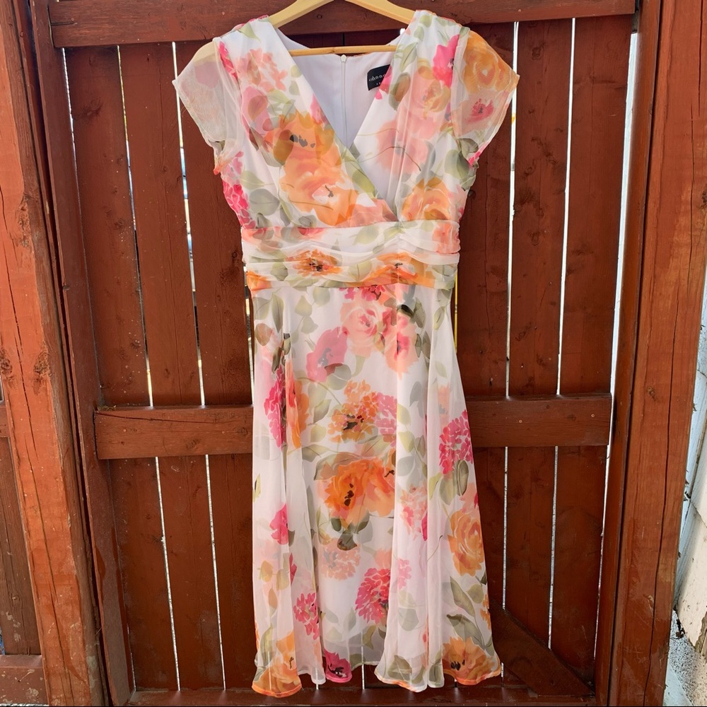 White Floral Detail Zip up Ruffled Maxi Dress